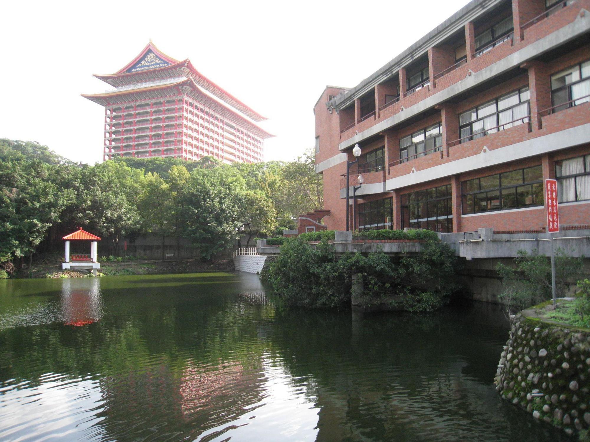 Chientan Youth Hotel Taipei Exterior photo